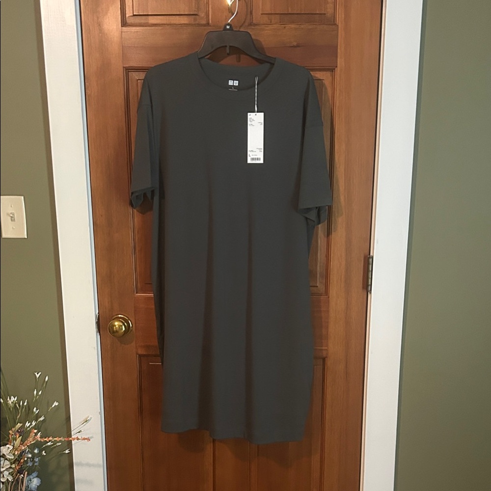 Uniqlo Charcoal Midi Dress